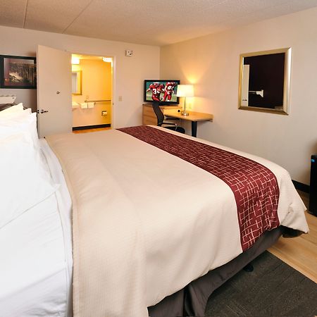 Red Roof Inn Utica Dış mekan fotoğraf