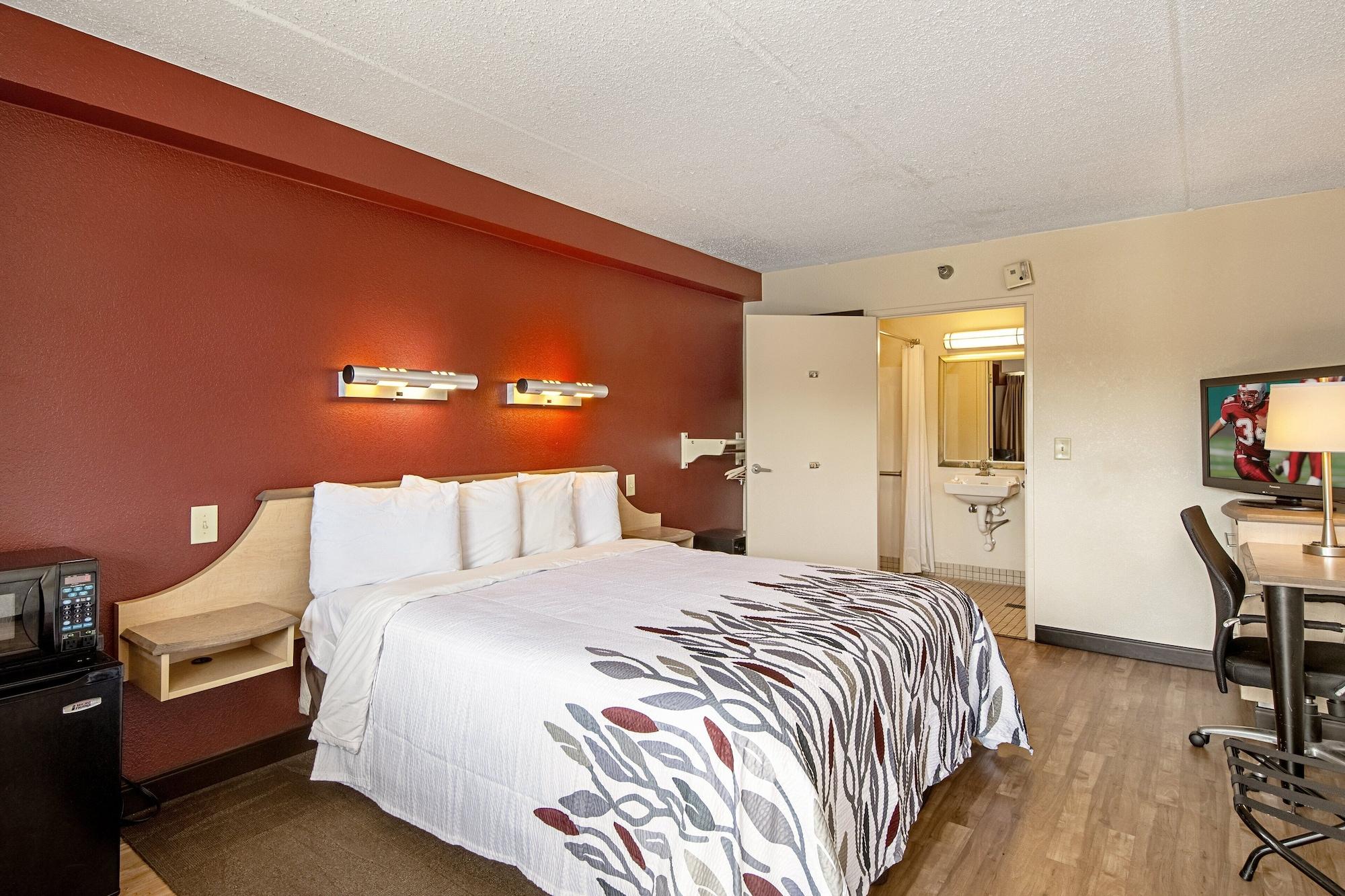 Red Roof Inn Utica Dış mekan fotoğraf