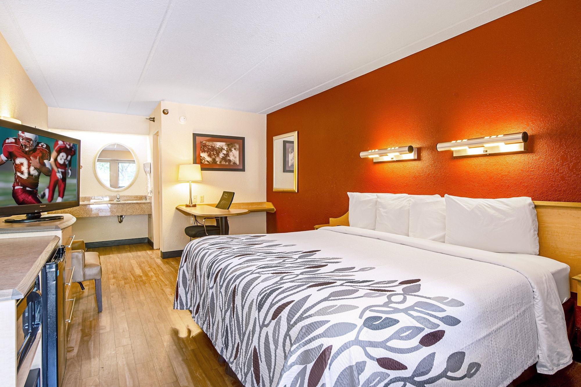 Red Roof Inn Utica Dış mekan fotoğraf